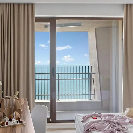 Resort Hvd Nympha - Private & Free Parking Golden Sands